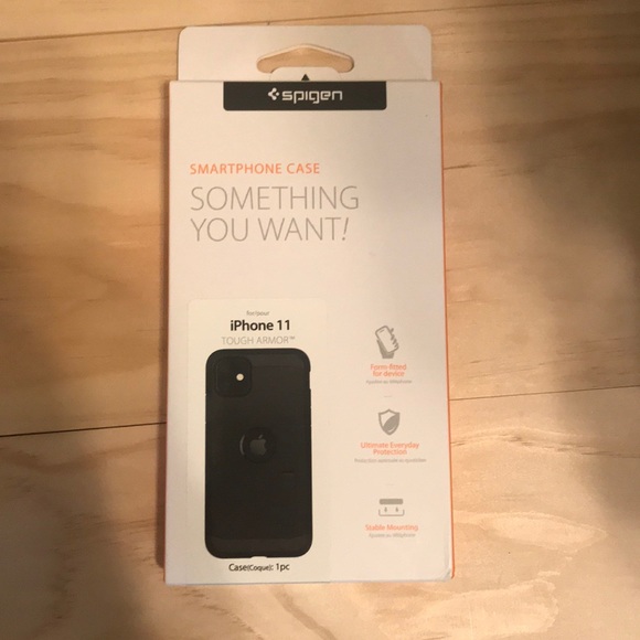 Spigen Iphone 11 phone case - Picture 4 of 4